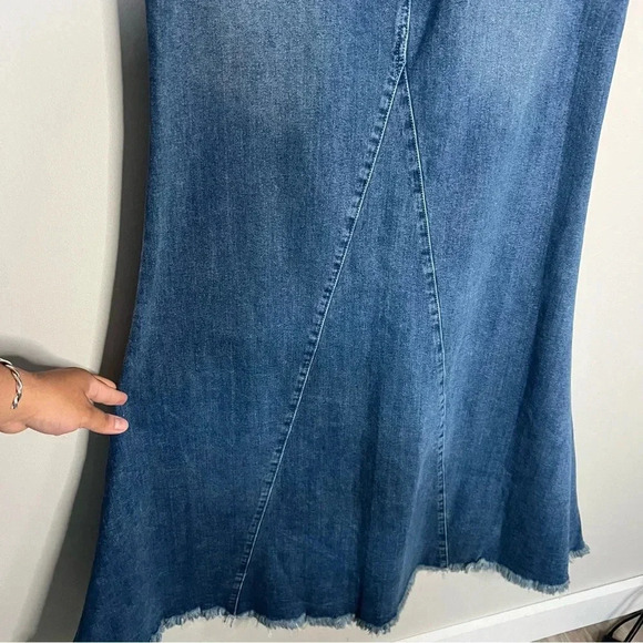 NWT Show Me your Mumu Reba Denim Maxi Skirt size 27 - Picture 11 of 16